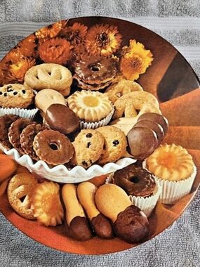 Americana Butter Cookies Vintage Tin Decorative